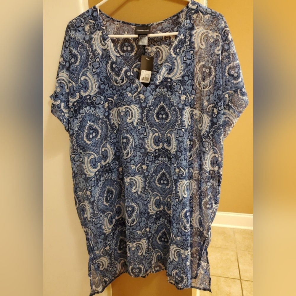 NWT Blue Paisley Swimsuit Coverup  - Size Small